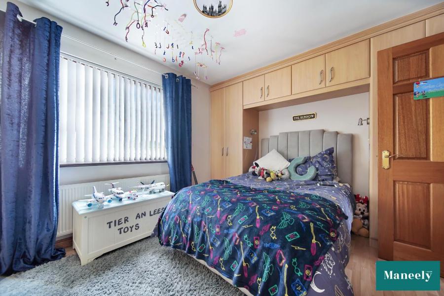 27a Back Lower Road
