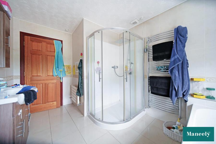 27a Back Lower Road