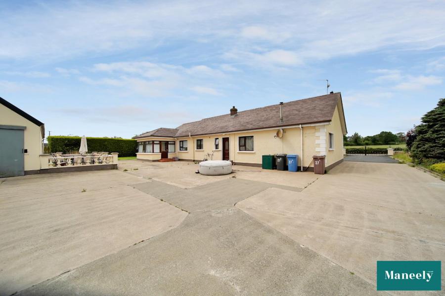 27a Back Lower Road