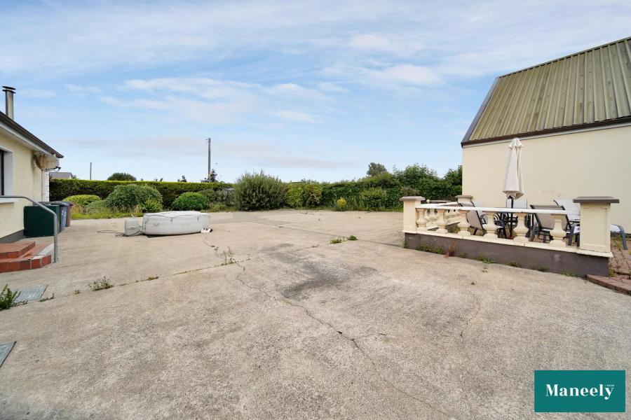 27a Back Lower Road