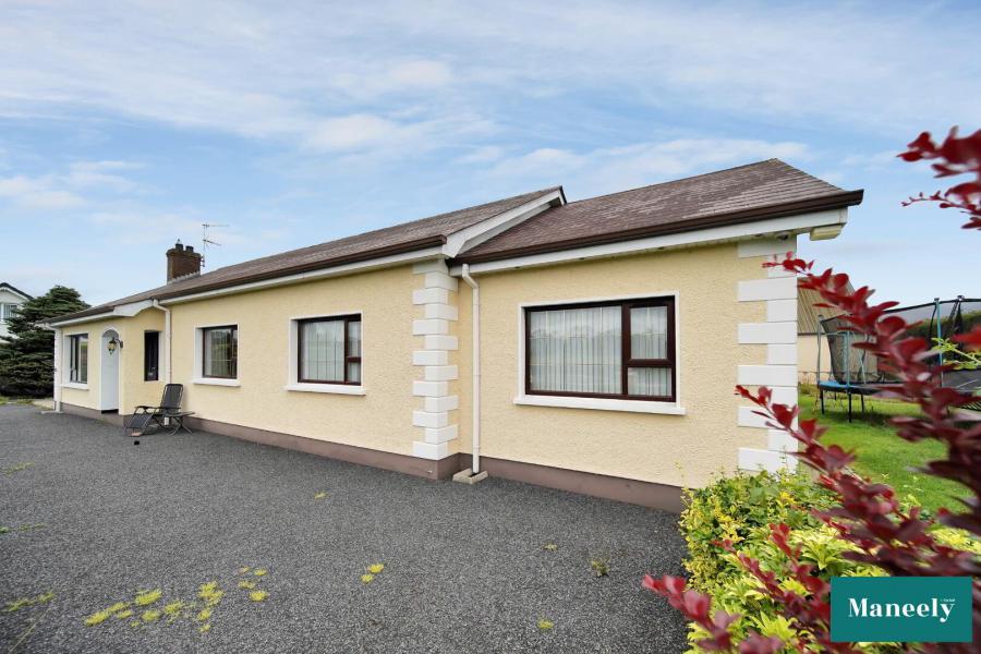 27a Back Lower Road