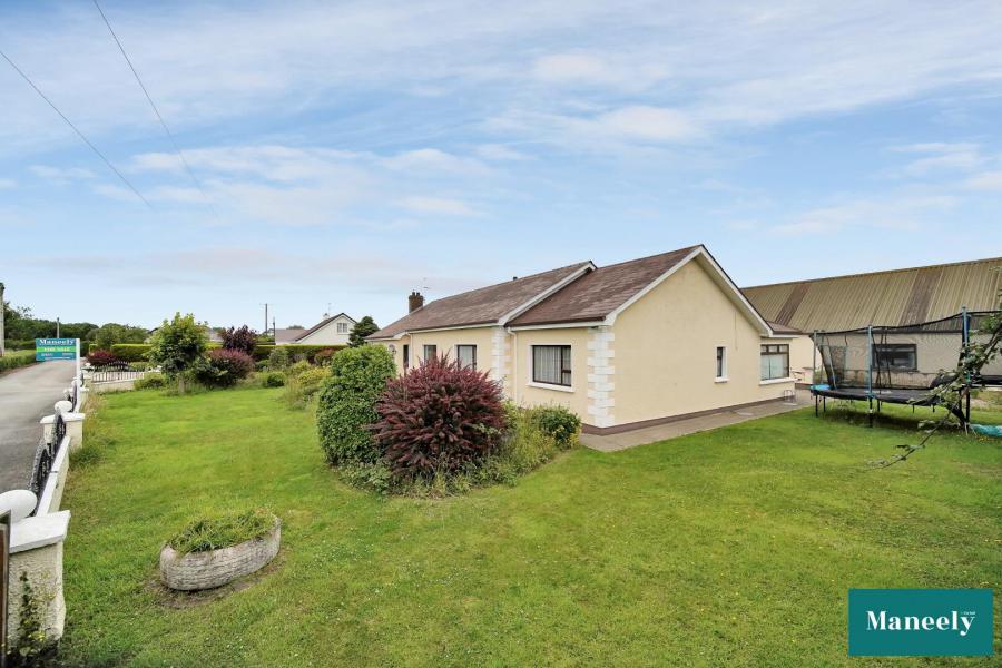 27a Back Lower Road