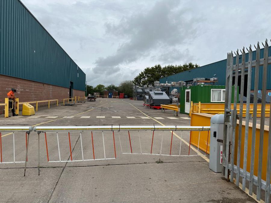 Unit 1 2 & 4, 110 Trewmount Road Unit 1 2 & 4, 110 Trewmount Road