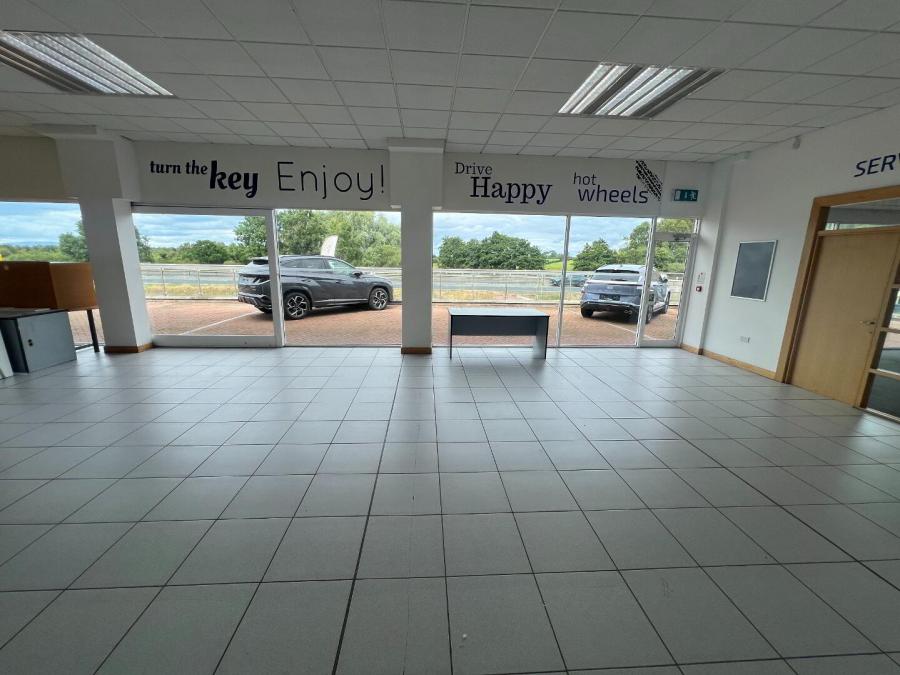 Unit 3, 162 Tamnamore Road