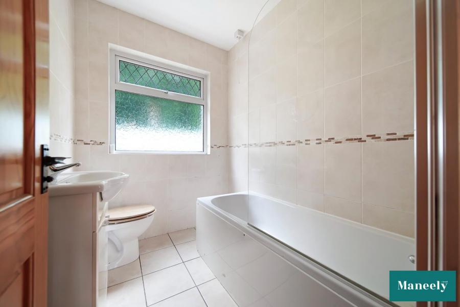 59 Woodvale Park
