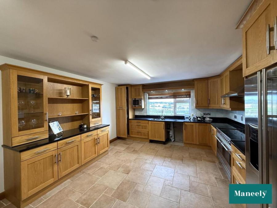 10 Ballyloughan