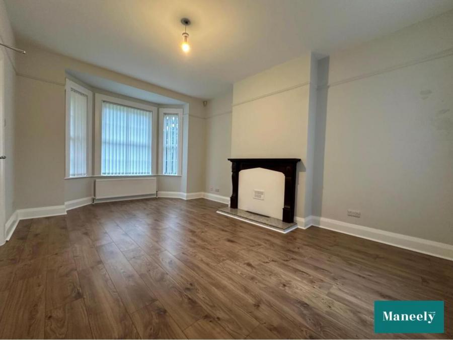 Rooms For Rent, Town Centre