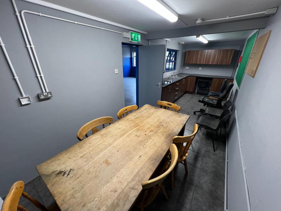 104 Bush Road
