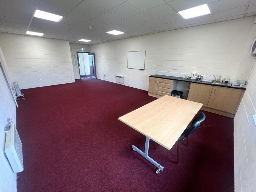Unit 10, 4 Beechvalley Way, Ballysaggart Business Complex Unit 10, 4 Beechvalley Way, Ballysaggart Business Complex