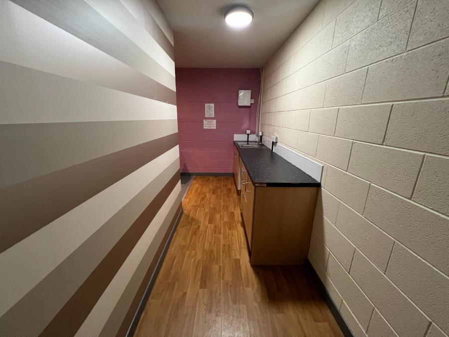 Unit 8, 4 Beechvalley Way, Ballysaggart Business Complex