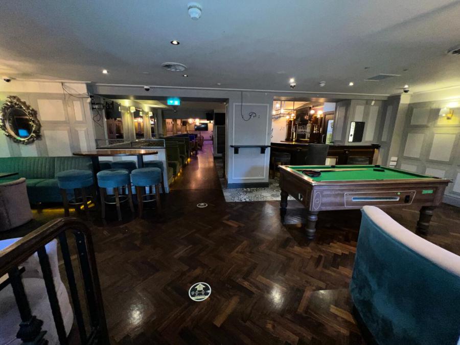 Prominent & Modern Bar, 86 Chapel Street