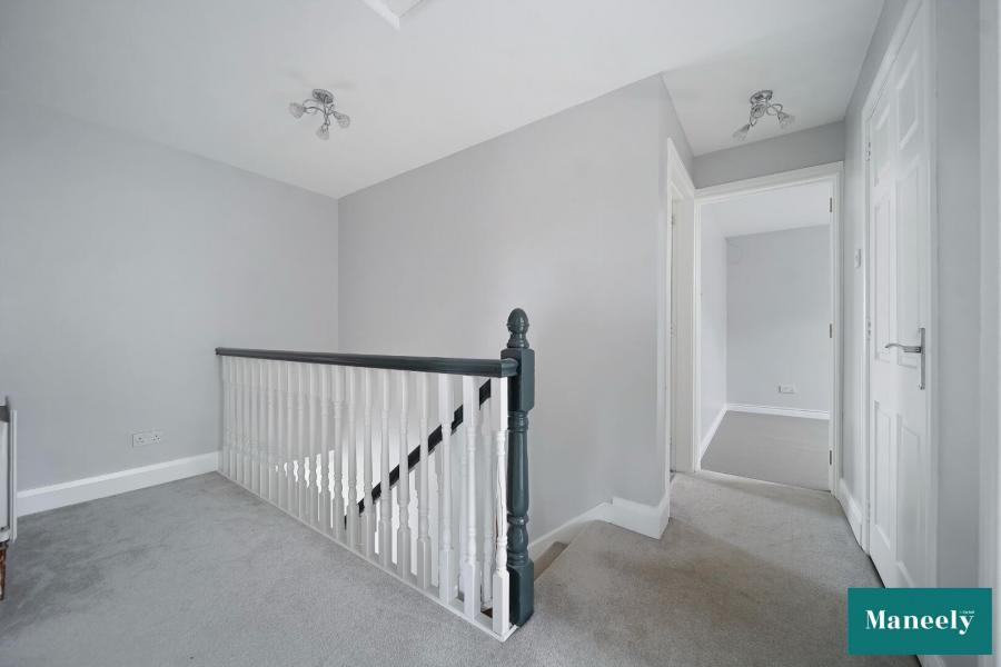 5 Willow Gardens 5 Willow Gardens