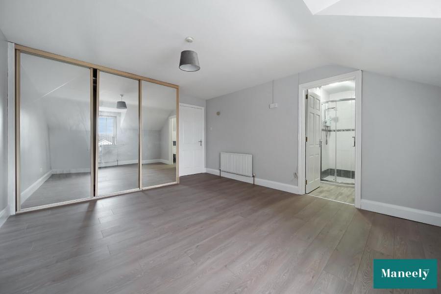5 Willow Gardens