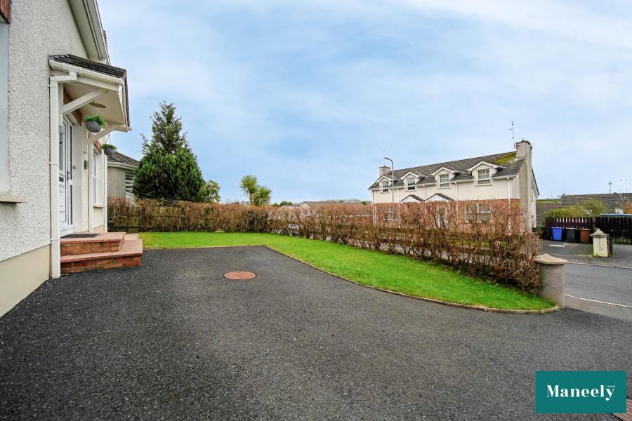 5 Willow Gardens