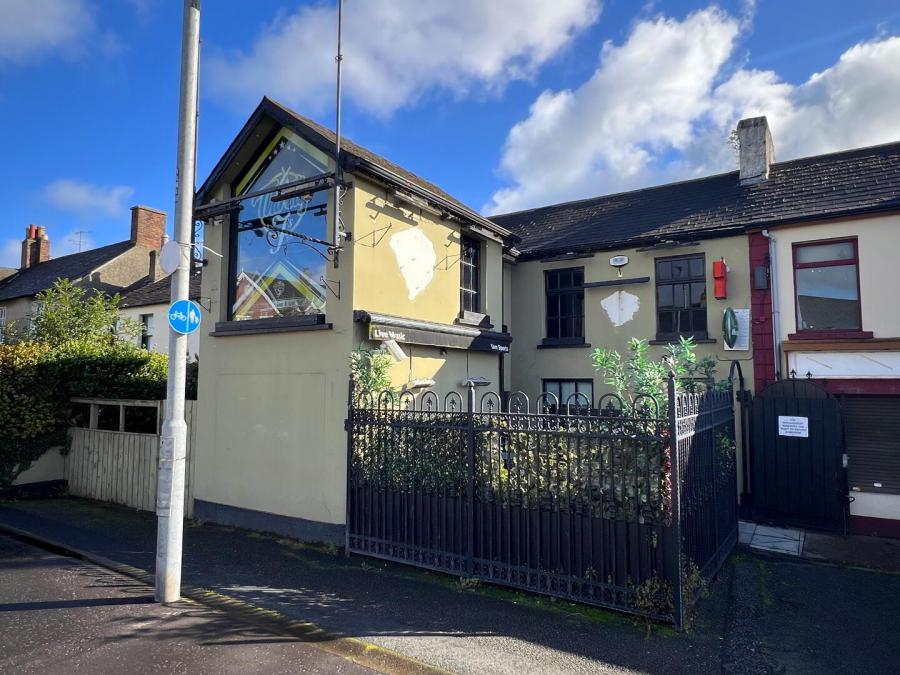 86 Chapel Street & 4 Fountain Road