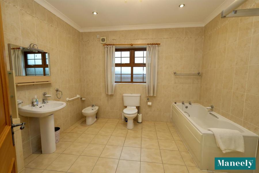 203 Ballynakilly Road