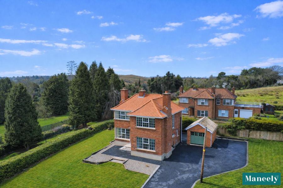 Weavers Lodge, 18 Loughview Road