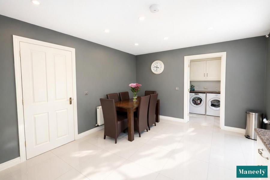 7 Killybrackey Heights