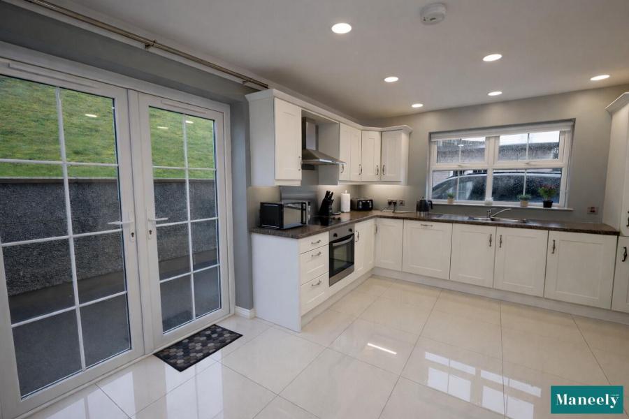 7 Killybrackey Heights