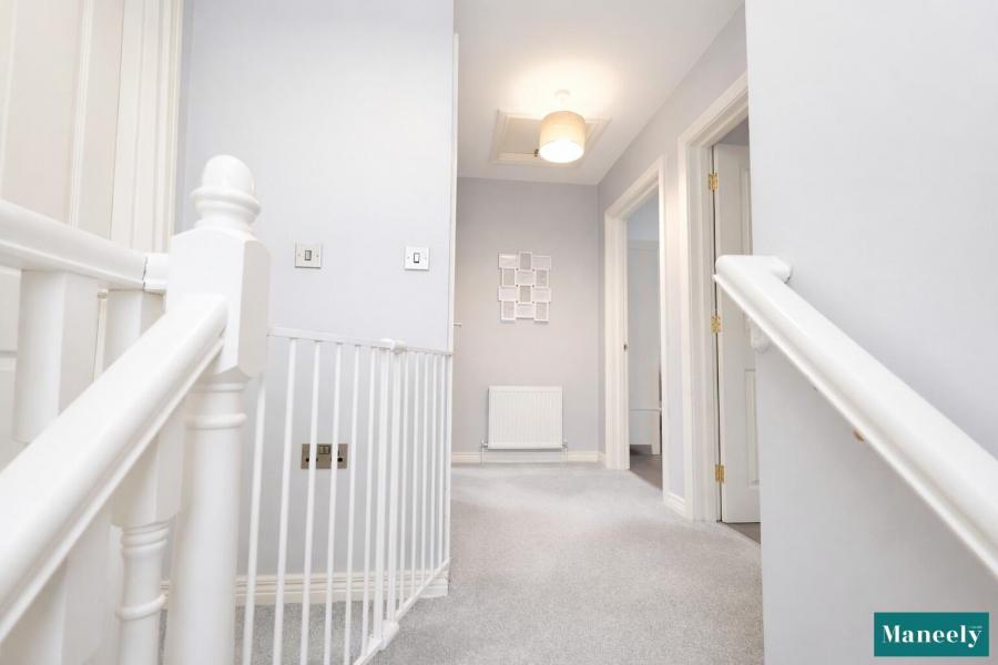 7 Killybrackey Heights