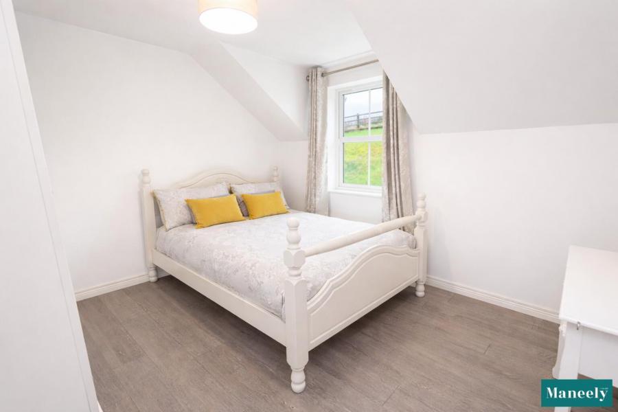 7 Killybrackey Heights