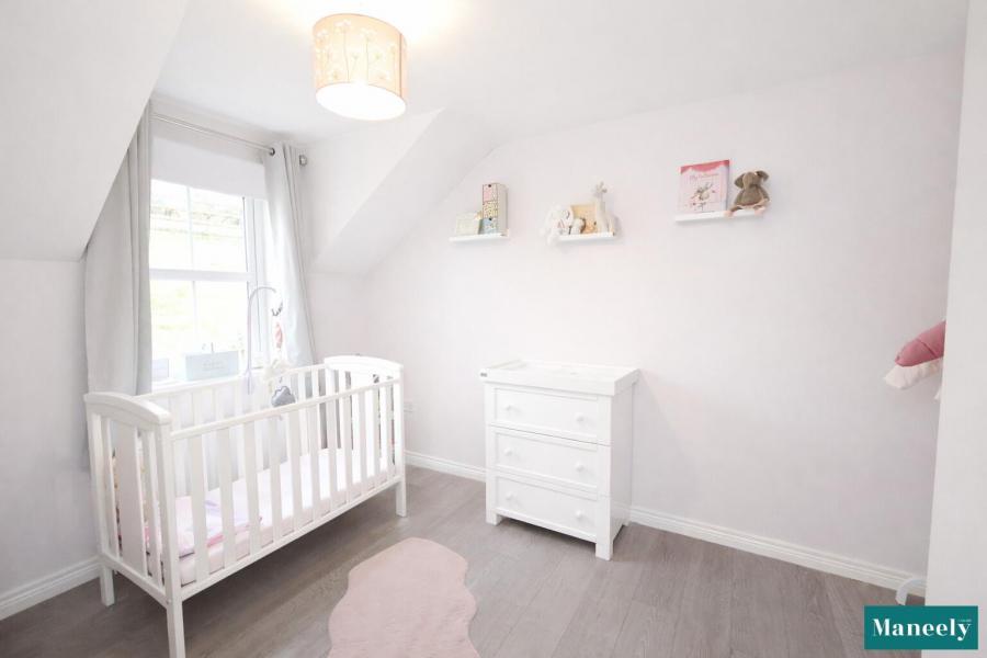 7 Killybrackey Heights