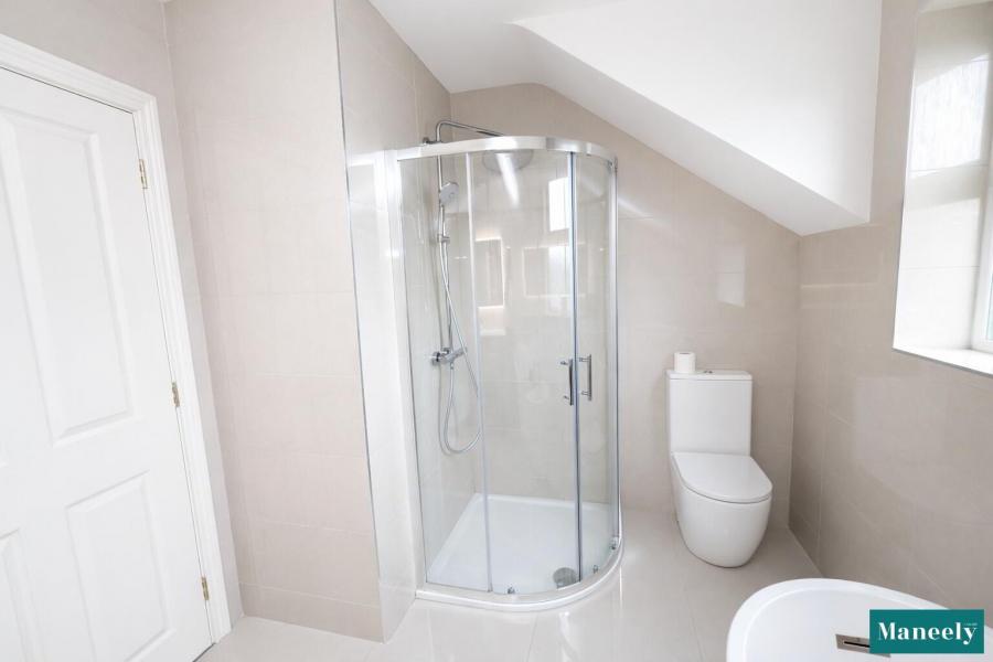 7 Killybrackey Heights