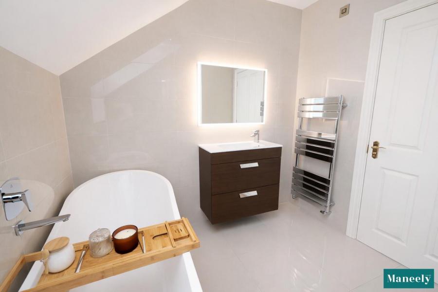 7 Killybrackey Heights