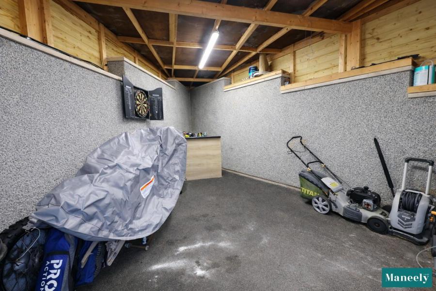 7 Killybrackey Heights