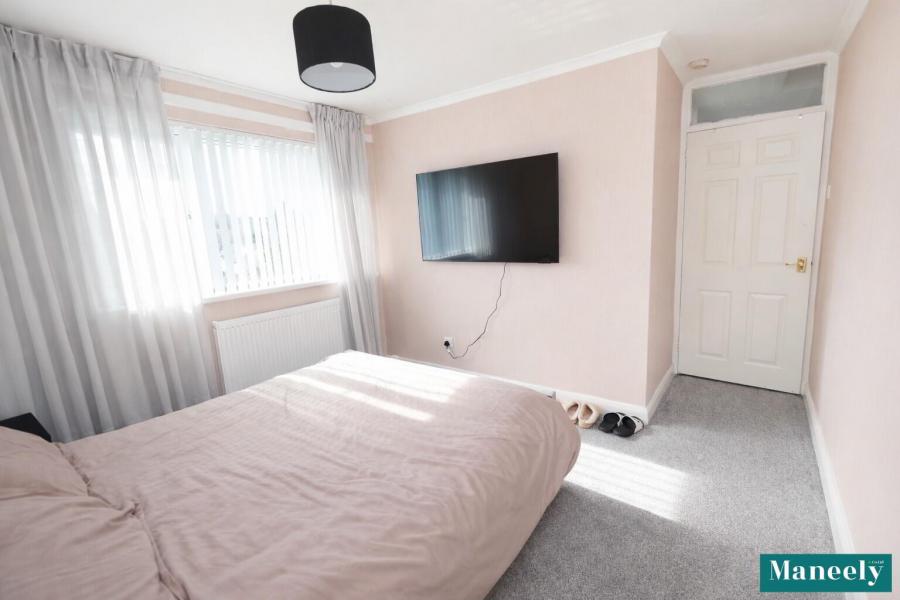 54 Ballysaggart Park