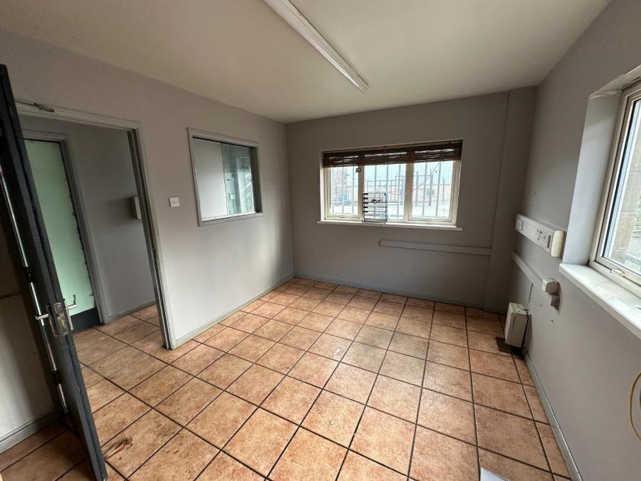 Derryvale Industrial Estate, 4 Farlough Road