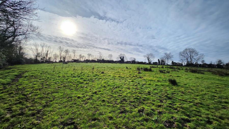 Lands At Tyghan Lane, Legilly Road