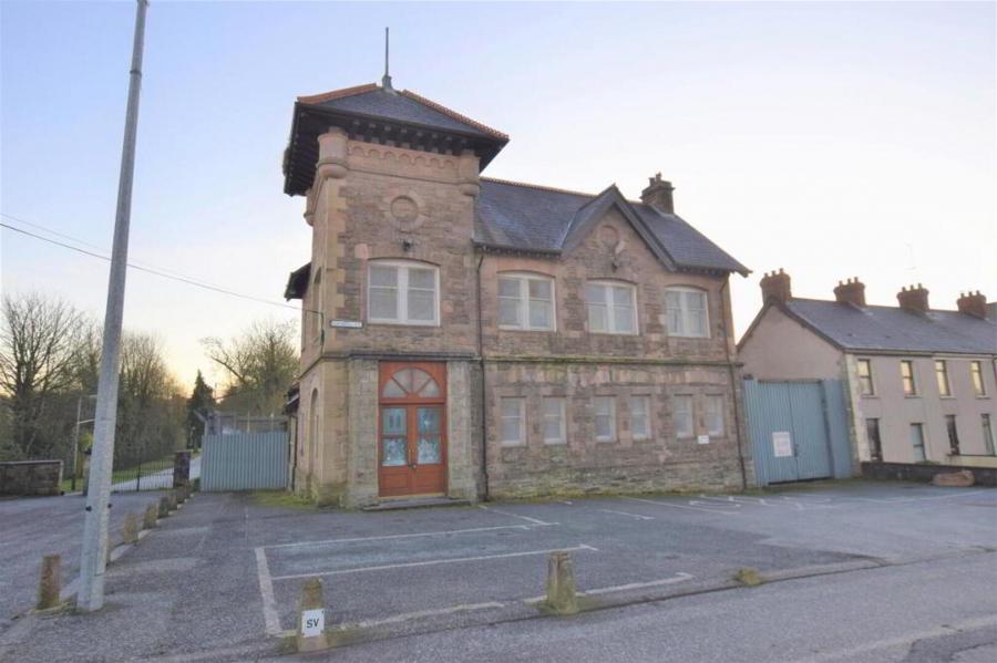 Cookstown Courthouse, 2-4 Chapel Street
