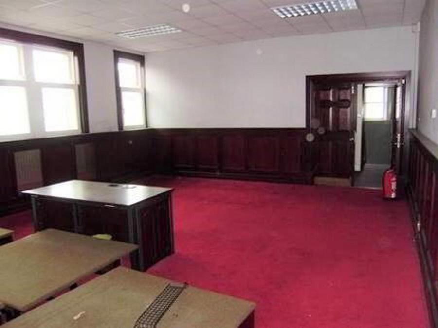 Cookstown Courthouse, 2-4 Chapel Street