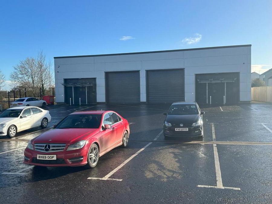 Units 1 & 2, Hamilton Business Park, 132 Tamnamore Road