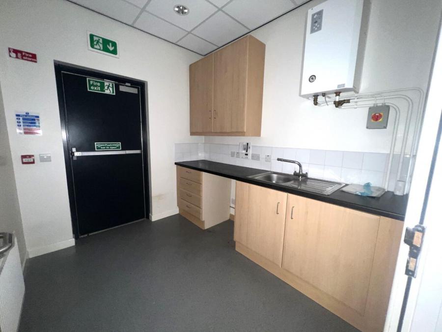 Unit 1, 2 Beechvalley Way