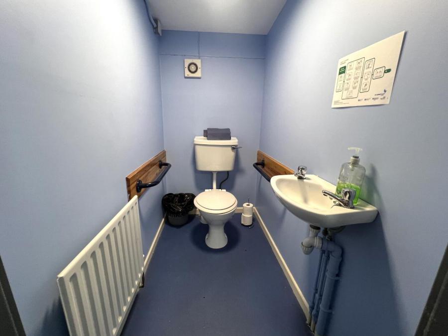 Unit 2, 8 Beechvalley Way
