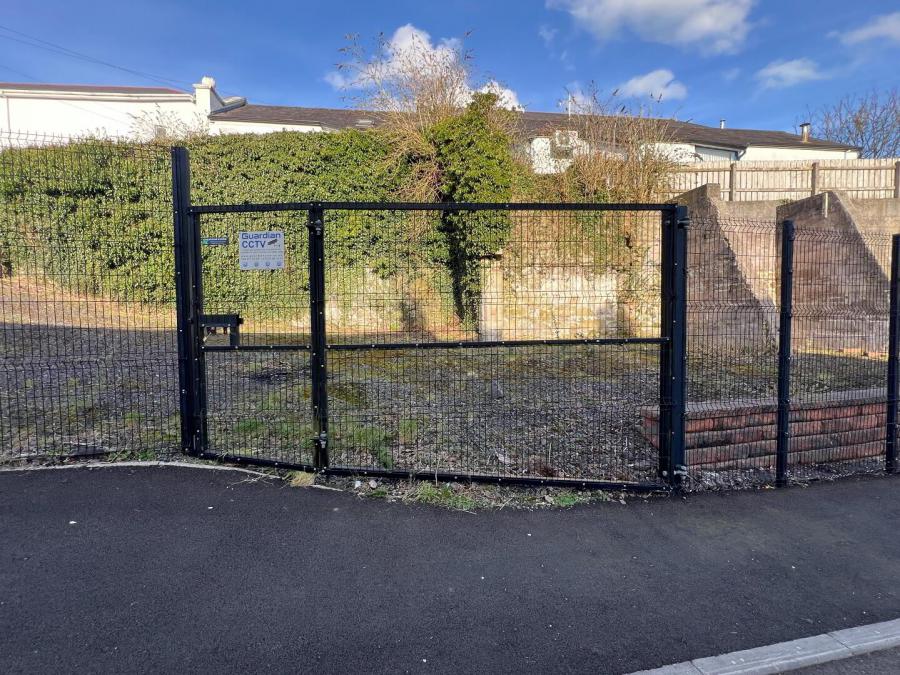 Yard At The Junction Of, Scotch Street & Barrack Street