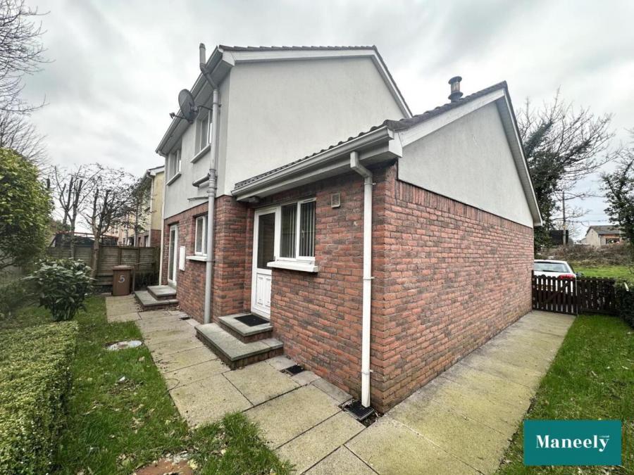 5 Beech Mews