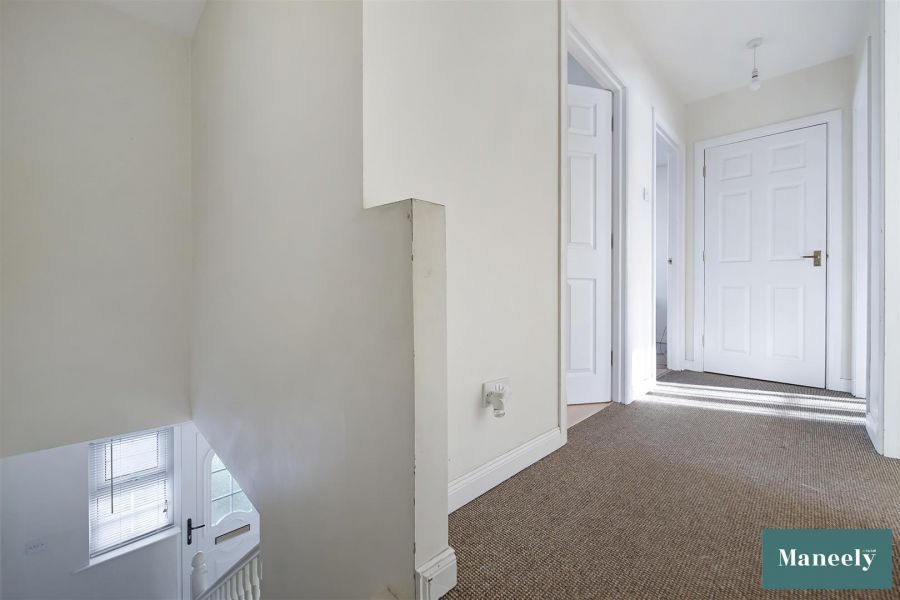 27 Clonabay