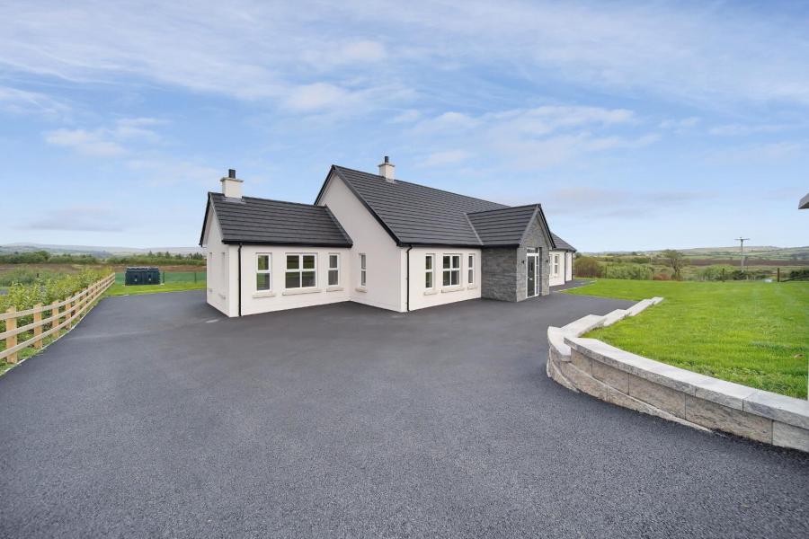 3, Loughmallon Road