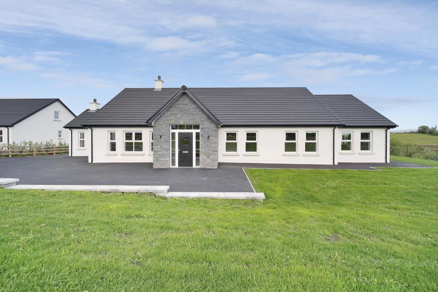 3, Loughmallon Road