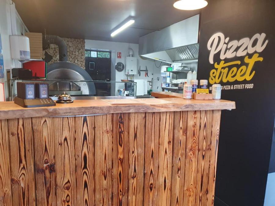"Pizza Street", 95 Main Street