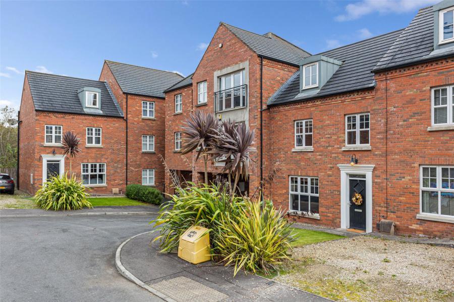 9 Woodgate