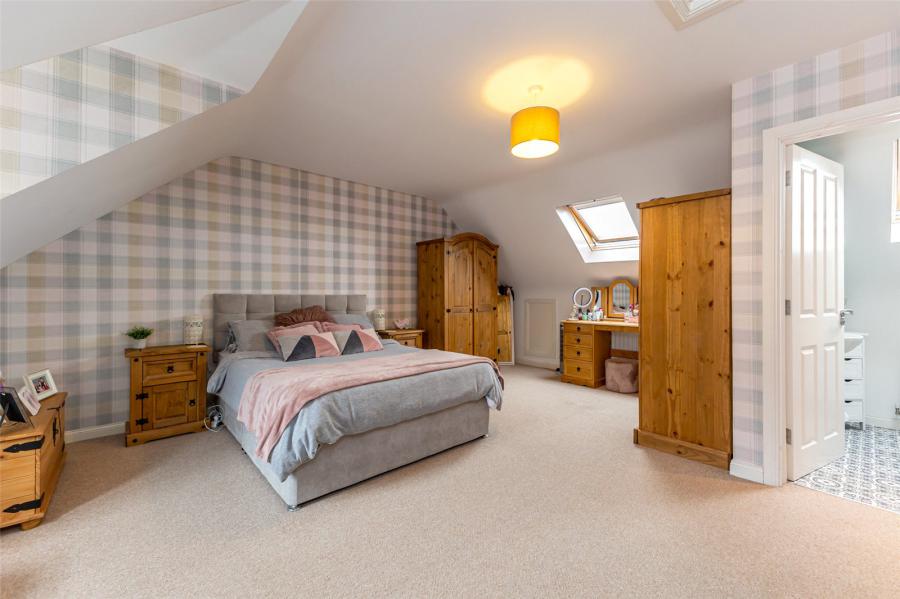 9 Woodgate