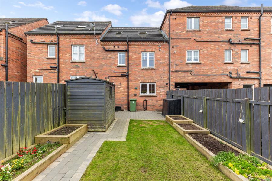 9 Woodgate