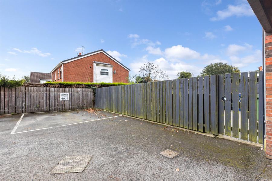 9 Woodgate