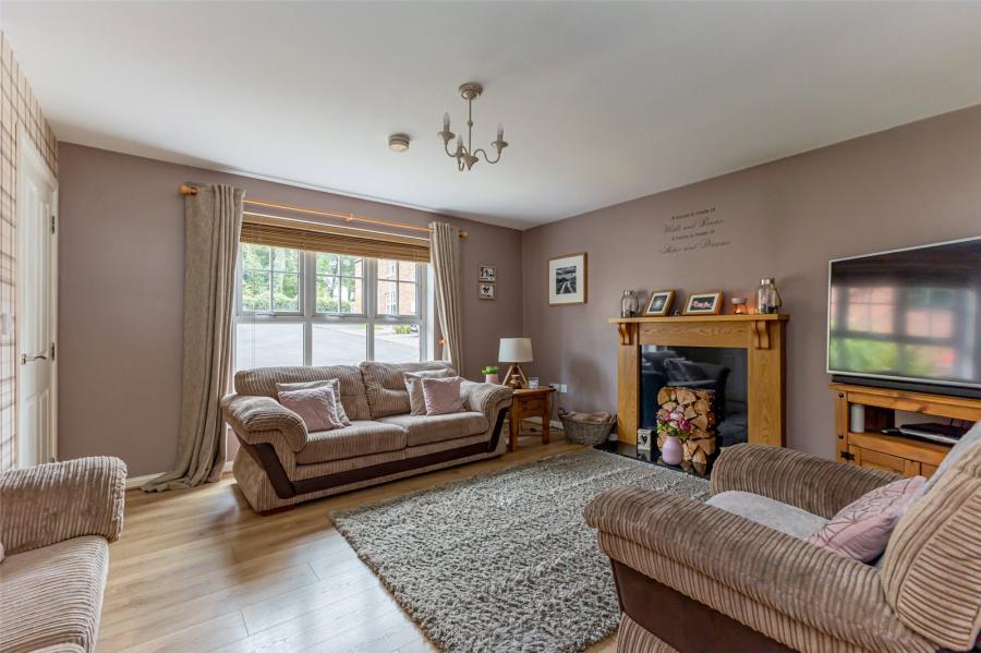 9 Woodgate