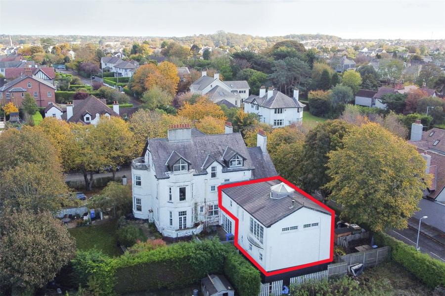 Apartment 3, 30 Maxwell Road