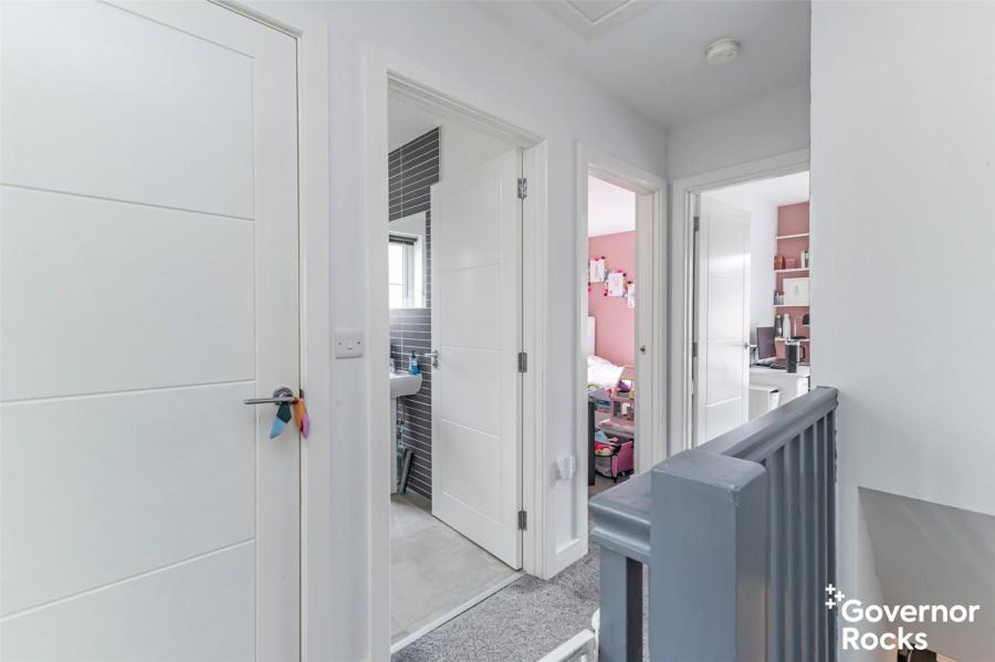 1 Rocklyn Place